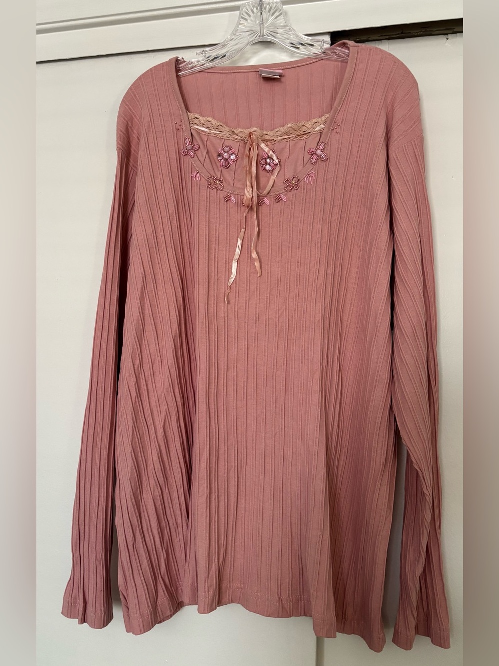 Mauve Pink Ribbed Long Sleeve Top with Floral Embroidery